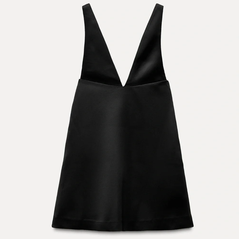 Size XS | Zara |Elegant Black Dress with Large Bow - Picture 5 of 15